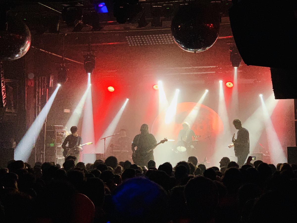 "LA DEPRESIÓN (PUEDE SER) ÉPICA"  Crónica de <a href="/alvaullo/">Álvaro Aulló</a> desde el concierto de ÉL MATÓ A UN POLICÍA MOTORIZADO (<a href="/ElMato/">El mato a un policia motorizado</a>) en el <a href="/ochoymedioclub/">Ochoymedio</a> madridandmusic.es/2020/02/16/la-…