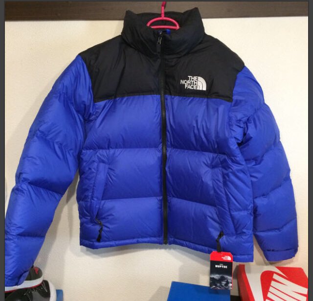 vdjferio's tweet photo. ノースフェイス
レトロヌプシ
復刻版
新品未使用
M
3万
#thenorthface  #ヌプシ #復刻版 https://t.co/8OSkIwY23q