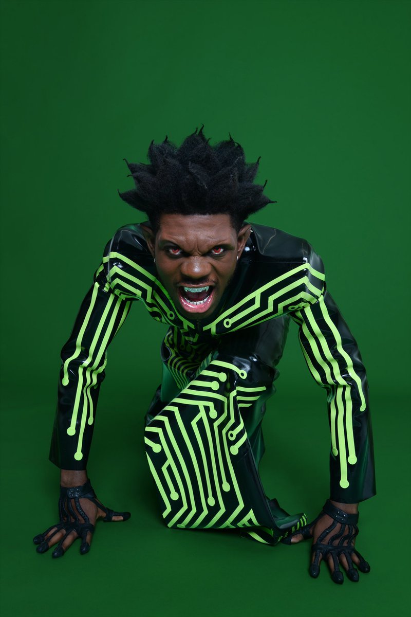 LilNasX's tweet photo. i SAID rawr xd https://t.co/2NbvFD8uzG