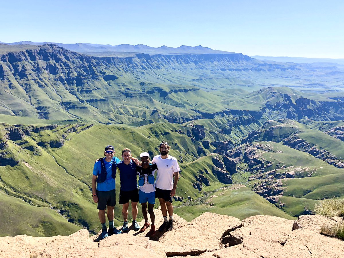 Ryno_Griesel (@ryno_griesel) on Twitter photo It was an awesome morning on Rhino Peak with some of our <a href="/Salomon_SA/">Salomon South Africa</a> family 🙌🏻⛰
📷 <a href="/grahamtweetbird/">Graham Bird</a> It was an awesome morning on Rhino Peak with some of our <a href="/Salomon_SA/">Salomon South Africa</a> family 🙌🏻⛰
📷 <a href="/grahamtweetbird/">Graham Bird</a>