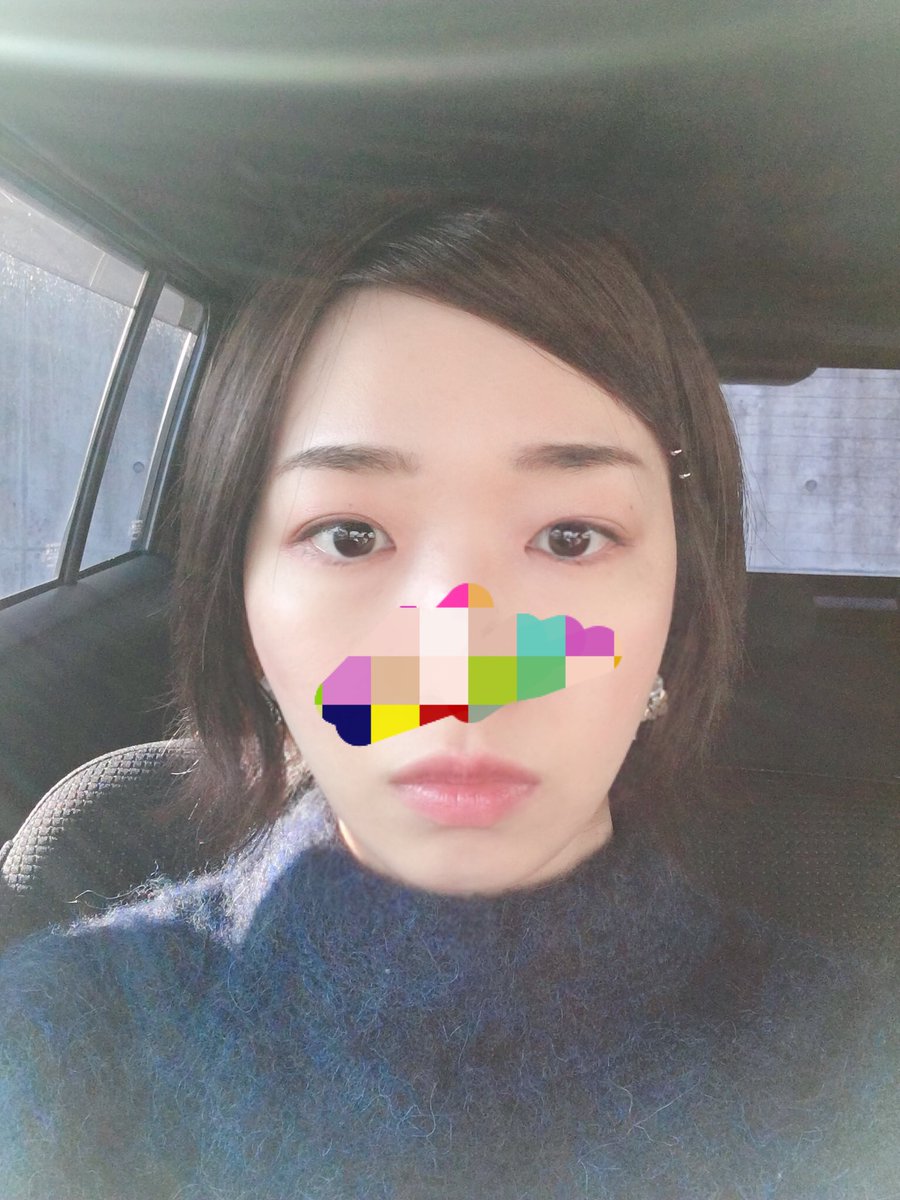 𝒦𝒪ℬ𝒜ℳ𝒪 高島屋行くよ 前髪が言うこと聞かなかったから横分けピン留め