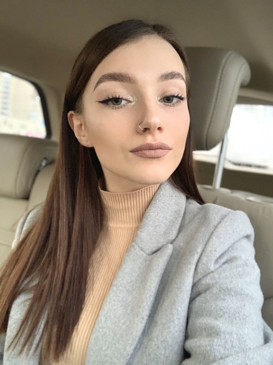 shadecatj's tweet photo. Ну, как говорится I’m a bitch and a boss and I shine like gloss 💎 https://t.co/qKvoloZMPu