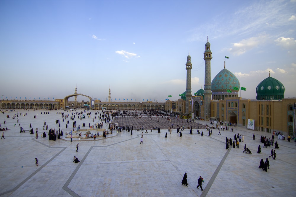 Going to another amazing Mosque in my Iranian cultural heritage site thread. Jamkaran Mosque in Jamkaran, a Village on the outskirts of the city of Qom in Qom Province, 87 miles south of Tehran. It is a pilgrimage site for Shia Muslims from around the world.