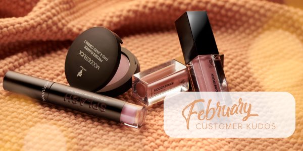 Younique_ala_M's tweet image. #Save! Choose from Two MOODSTRUCK #liquidshadows
Choice of MOODSTRUCK #pressedblusher or  #lipexfoliator
A lip color-choose from MOODSTUCK #SPLASH #liquidlipstick, Û@MOODSTRUCK OPULENCE #lipstick, MOODSTRUCK CRUSH #lippowder, LUCRATIVE #lipgloss, or STIFF UPPER LIP #lipstain