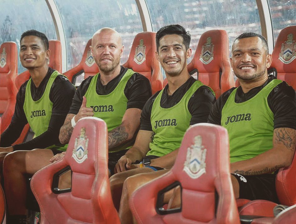 🇸🇬 🇦🇺 🇲🇾 🇧🇷
PRE SEASON #KitaAdalahSatu