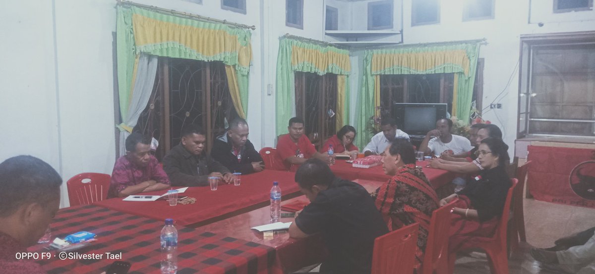 DpcTtu's tweet photo. Rapat Bersama DPD dan DPC PDI Perjuangan TTU, dipimpin Ibu Ketua DPD PDI Perjuangan NTT, Ibu Emelia J. Nomleni Dan Wakil Ketua DPD Eman Kolfidus https://t.co/jYqOXk8sGE