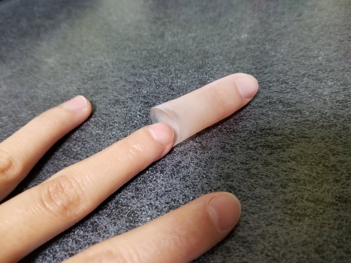中指を損傷してピアノが弾けなくなった でも 凄い技術の義肢でまた弾けた 楽器を諦めた 見た目が気になる人たちに知ってほしい Togetter 中指を損傷してピアノが弾けなくなった でも 凄い技術の義肢でまた弾けた 楽器を諦めた 見た目が気になる人たちに知ってほしい Togetter