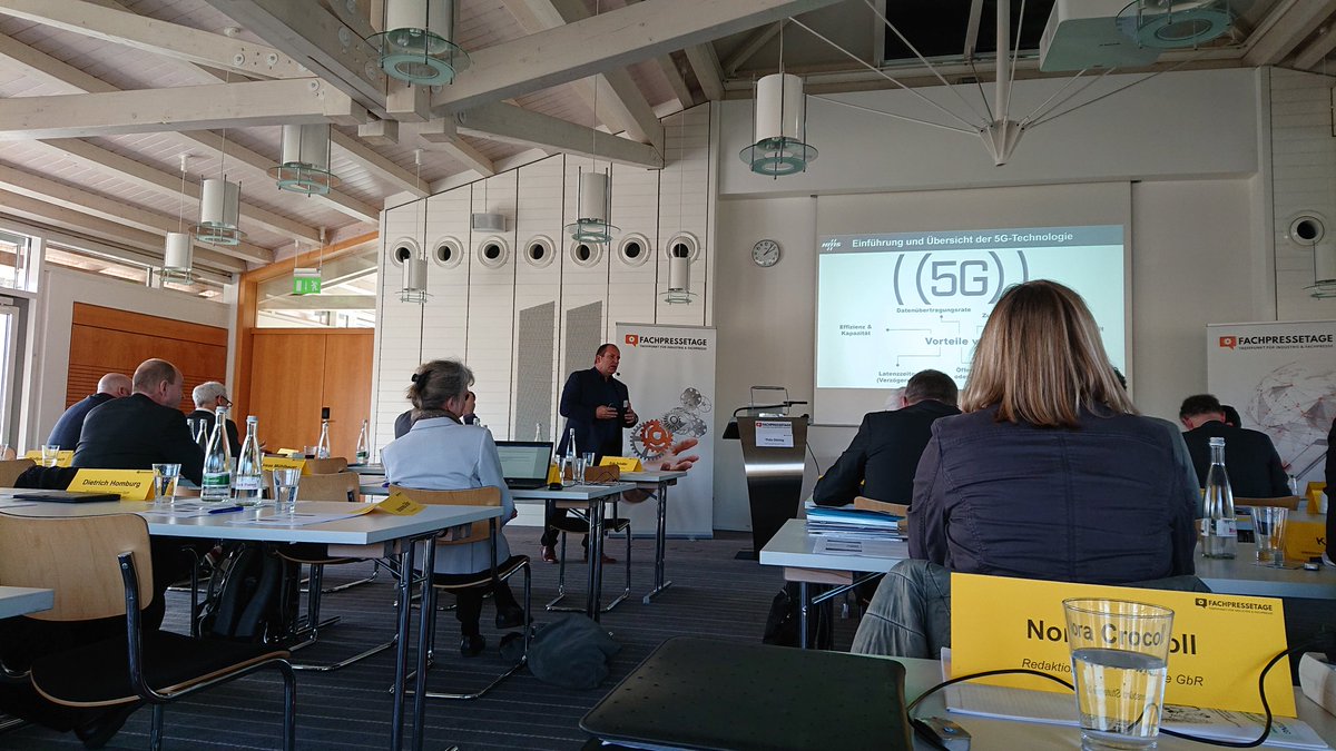 Thilo Döring <a href="/hmsnetworks/">HMS Networks</a> spricht über das Kommunikationsmedium für die Fabrik der Zukunft #5G #Fachpressetsge