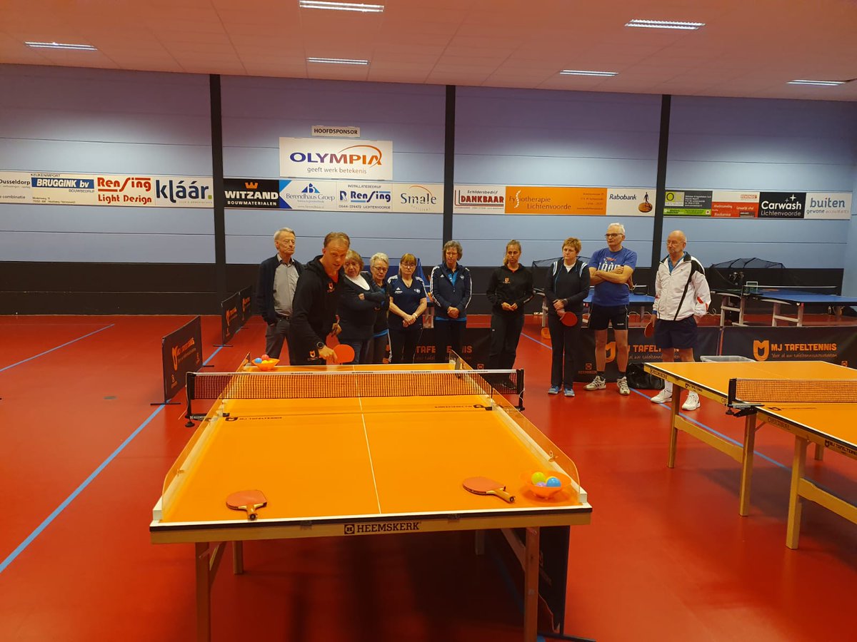 Veel animo bij de kick-off van OldStars tafeltennis bij LITAC Lichtenvoorde, o.l.v. Bettine Vriesekoop. 

#Bewegen #Ontmoeten #Meedoen 

<a href="/Ouderenfonds/">Nat. Ouderenfonds</a> <a href="/tafeltennis/">Tafeltennisbond</a> <a href="/Athletic_Skills/">Athletic Skills Model 🟢</a>
