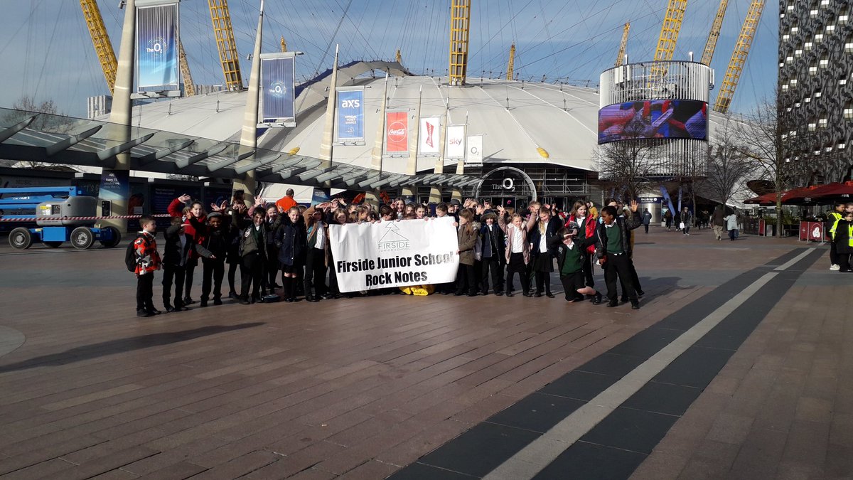 At the O2. Lovely day for a picnic lunch outside!
