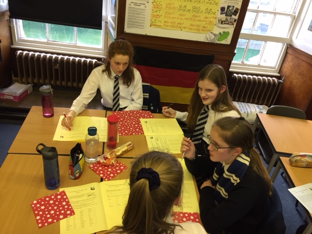 📚 A record 46 pupils took part in the UK #Linguistics Olympiad yesterday, solving tricky translation problems in languages such as Cuneiform, Ligurian and Mongo. <a href="/UKLingOlympiad/">UKLO</a>