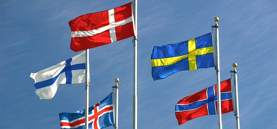 DEMAJOddershede's tweet photo. Beredskabsstyrelsen er i disse dage vært for nordisk møde. Formål: Hvordan kan vi styrke samarbejdet i Norden i lyset af klimaudfordringerne (skovbrande, oversvømmelser, storme). @MSBse @DSB_no @CMCFinland @MFAIceland @nordensk @Forsvarsmin @KlimaMin @dmidk @DanishMFA @BHaarder https://t.co/LeiGvsnULT