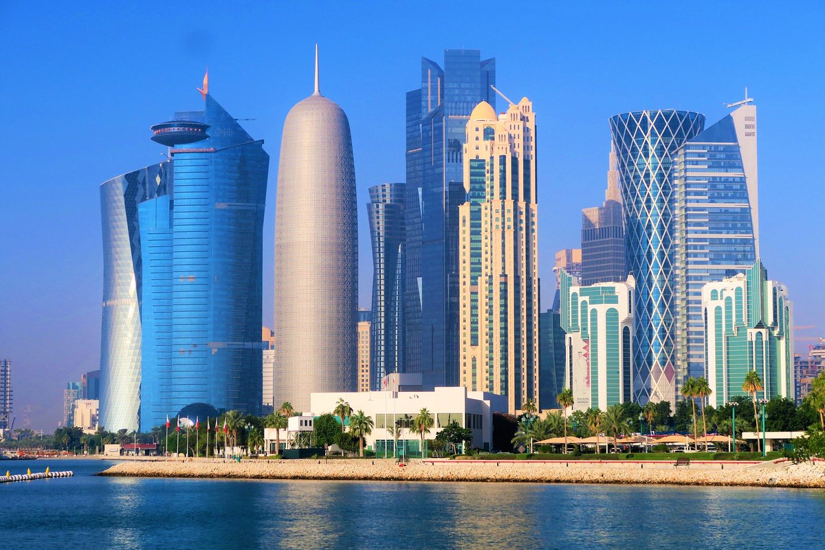 QatarActu's tweet photo. The National Address Law No. (24) vient d'entrer en vigueur. Vous avez jusqu'au 26 juillet 2020 pour déclarer votre domicile actuel au Qatar et à l'étranger, sous peine de sanctions https://t.co/9R6ymbVTml https://t.co/BouosjDcQG