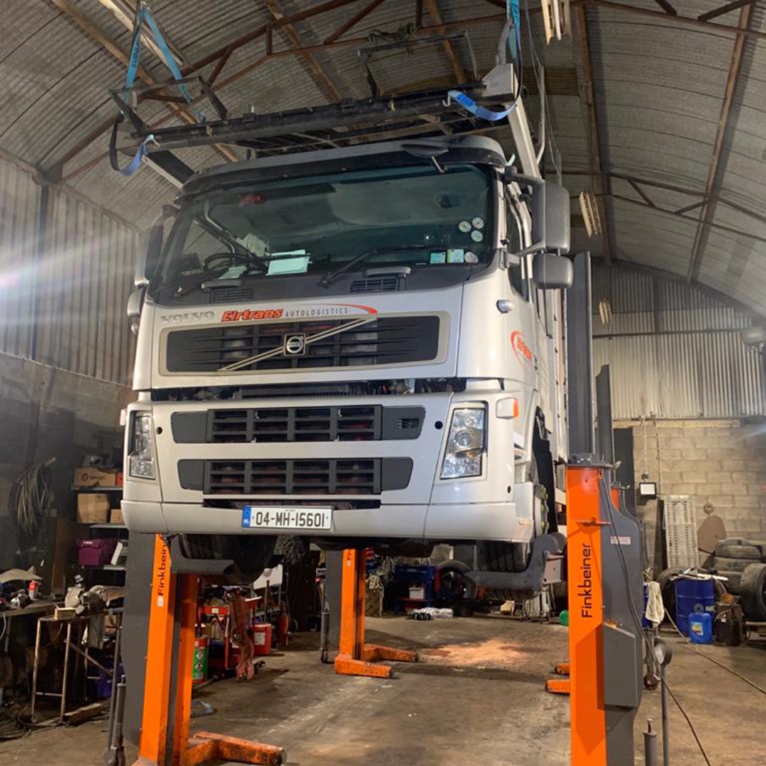Eirtrans's tweet photo. Our mechanic Vitalij provides expert care and attention to keep our fleet of transporters humming. https://t.co/89jOh9ZcUG