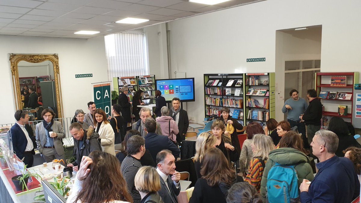 Canope_DTPACA's tweet photo. Ce matin, l'Atelier @canope_13 a le plaisir d'inaugurer le #LabCardie de la @CardieAixMrs ! 
#innovation #pedagogie #recherche #experimentation https://t.co/z0IzHOHCWC