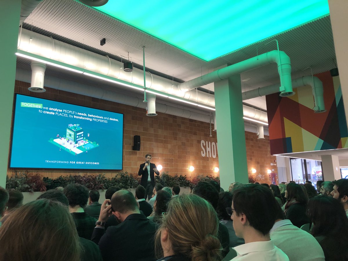 criscerverap's tweet photo. Hoy estamos en el espacio Loom Salamanca celebrando nuestras jornadas internas de Building Consultancy de @CBRE_ES. #repaso #logros #proyectos #arquitectura #compañeros #amigos #cbre #loomhouse #Madrid💪🏾 https://t.co/M9w2zLll0l