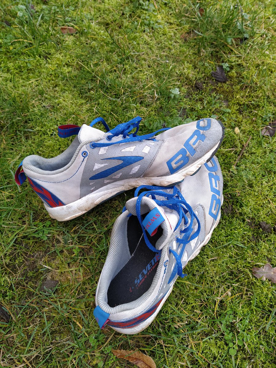 MirandaBoonstra's tweet photo. I am happy I never had to participate in the shoe ratrace caused by the vaporfly war. Running my best was to take care of my body, run high mileage, sleep and eat. It was about being the best running version of me, not about the shoes. Proud of my 2h27.32 on Brooks T7. #NoSprings https://t.co/AaDFC78Rs9