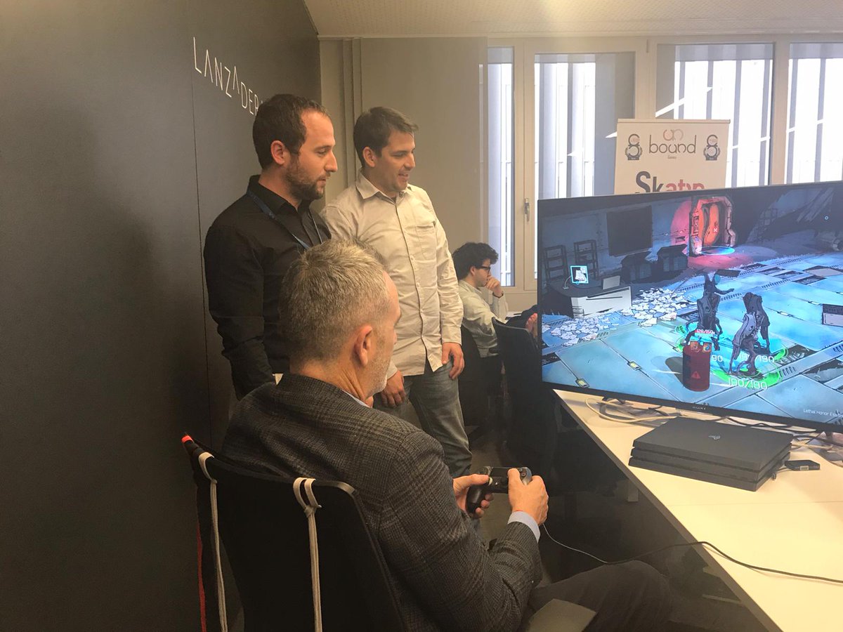 Ha salido el @kickstarter de Lethal Honor Essence, si queréis apoyar al equipo que <a href="/_ViralStudios_/">ViralStudios</a> no lo dudéis! Yo ya lo he probado y es🔝⬇️ 

kickstarter.com/projects/viral…