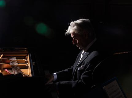 OxfordPhil's tweet photo. Tomorrow our #Beethoven Symphony & Concerto Cycle continues as we perform his Symphony Nos 1 & 5 & Piano Concerto No. 4.
Join us from 18:30 for a free pre-concert recital as part of our Residency Programme!
@OxMusicFaculty #OBF2020
Tickets: https://t.co/7MhXgPznOu https://t.co/gX7k31lOuw
