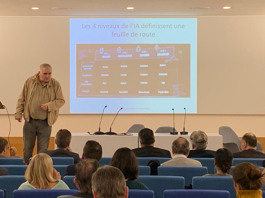 dumont_texier's tweet photo. [#CES2020] 
Matinale de restitution pour le collectif de Mission CES @xavierdalloz chez @PrevisionIO. C'est une matinée riche en présentations #innovantes et autour de la technologie de pointe. Nous sommes fiers d'accueillir ce matin dans nos locaux ! #MachineLearning #IA https://t.co/B7IhY6lWUi