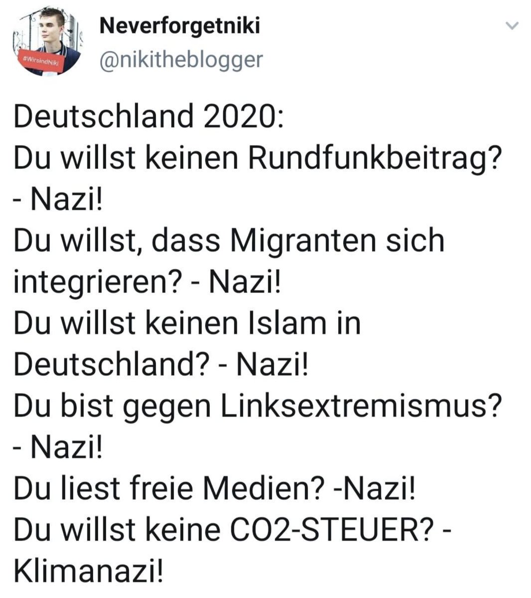 Ein junger Mann mit klarer Haltung. Niklas Lotz ist ein Teil von HALLO MEINUNG. 
HALLO MEINUNG tritt für die Meinungsfreiheit ein. Unterstütze unsere Arbeit in Text, Bild und Radio unter: paypal.me/HalloMeinung - JEDER EURO HILFT! Unser Radiosender: radio.de/s/hallomeinung