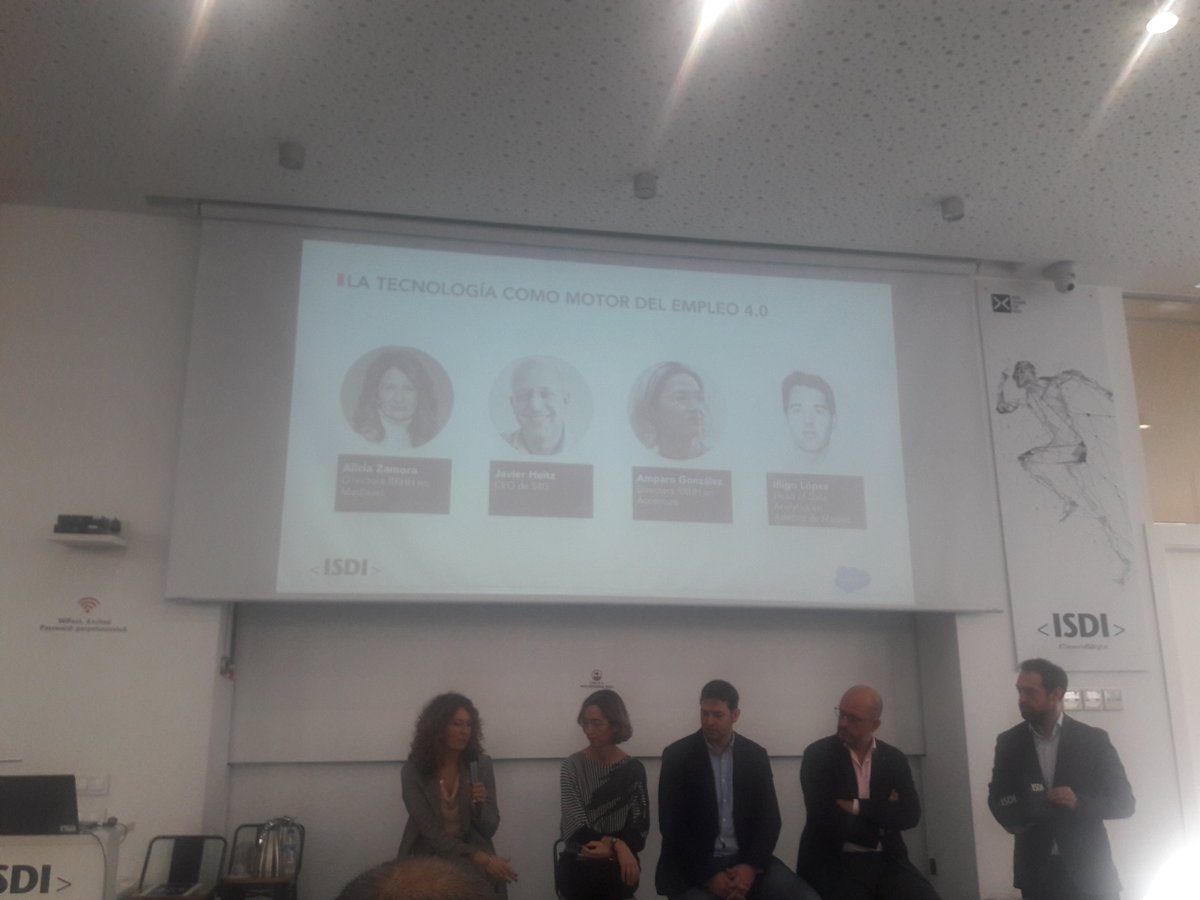 malvarezalmeria's tweet photo. Tecnología como motor del empleo 4.0 #talentISDIgital; #isdi; #Salesforce "los empleados les gusta formar parte de proyectos positivos" https://t.co/m75uqxxdGj