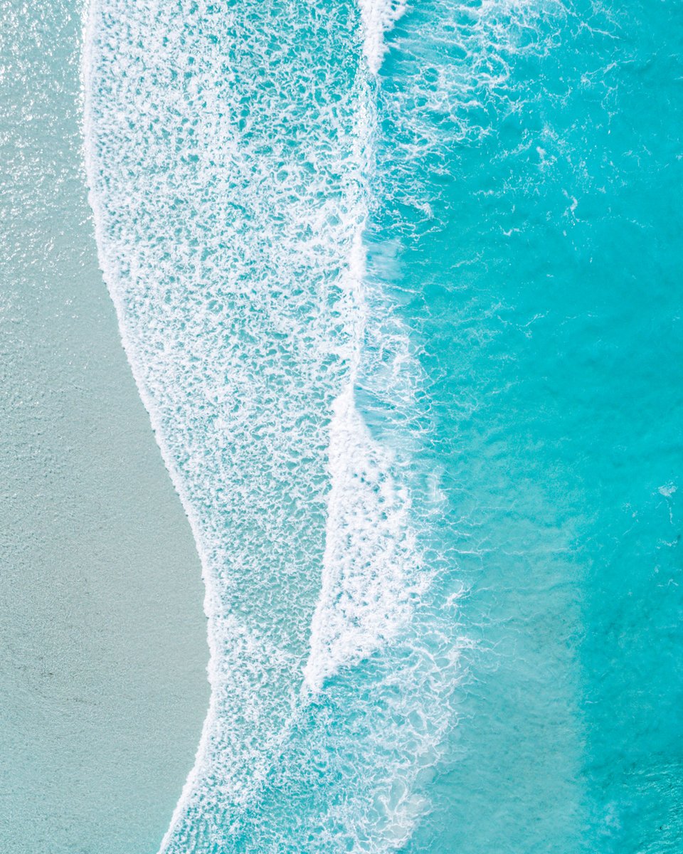 jaimenhudson's tweet photo. White &amp; Blue Hue 💙
.
#ocean #turquoise #droneoftheday #fromwhereidrone #thisiswa #beach #drone #tones #Lr_Earth #earthpix #earthfocus #djiglobal #dronestagram #iloveaustralia #Lr_Light #sunnydays #swell #Esperance #whartonbeach #visitwa⁠⠀ https://t.co/CupAgETT02