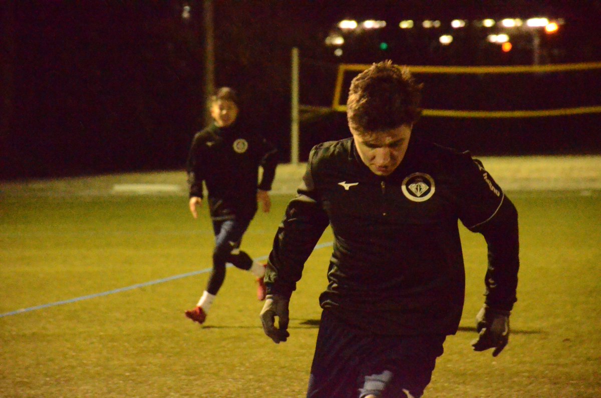 Fc Basara Mainz パート3 バサラマインツ マインツ ドイツ ドイツサッカー留学 ドイツサッカー サッカー留学 海外サッカー ドイツ留学 ドイツインターンシップ ドイツ語 サッカー トレーニング 写真 ミズノ バサラ T Co