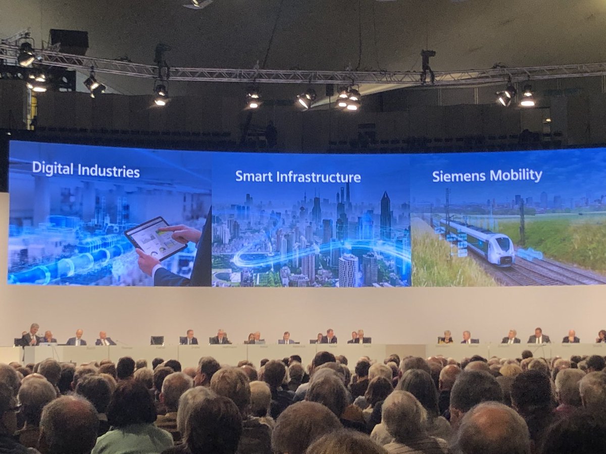 MatsWeidinger's tweet photo. Joe Kaeser talks in a personal note on the annual shareholder meeting about his almost 40 years with Siemens, ups and downs and how the new Siemens Industrial Core will contribute to industry 4.0! https://t.co/CBpt8DvU9R