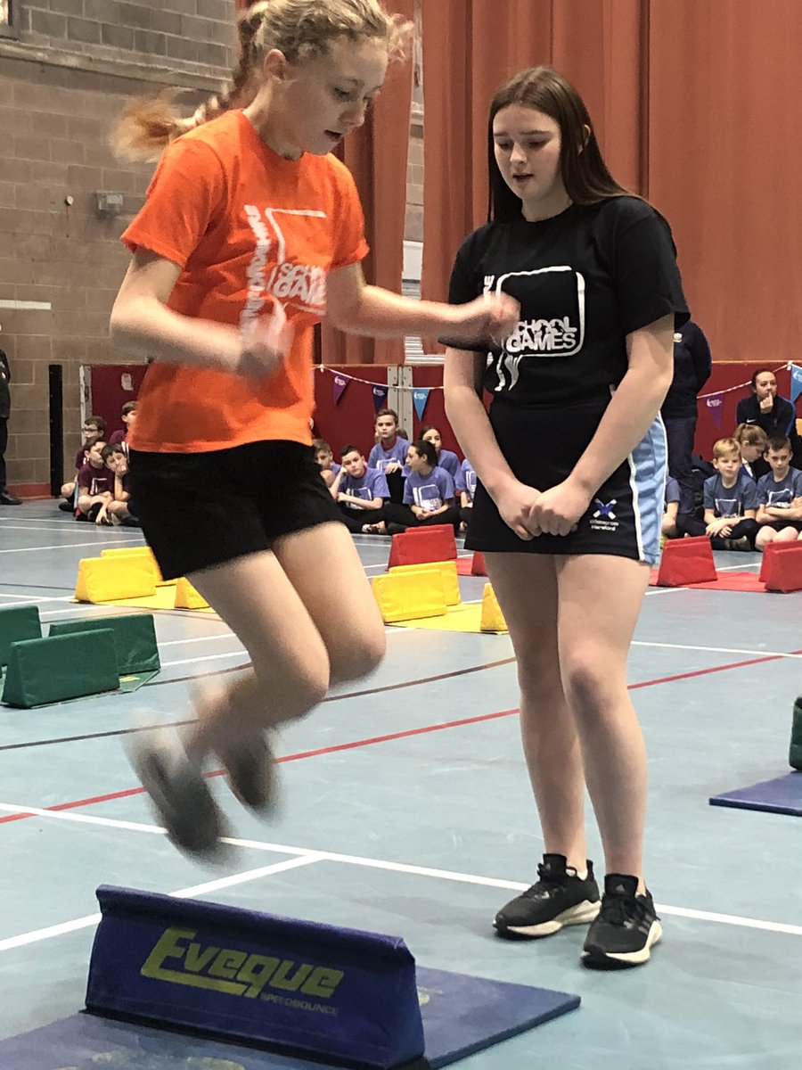 ActiveHW's tweet photo. Our primary schools Sportshall Athletics is underway! Some wonderful displays of passion, determination &amp; teamwork! #hfdschoolgames @YourSchoolGames @stride_active @Trinityprimarys https://t.co/BfGmRQiVeH