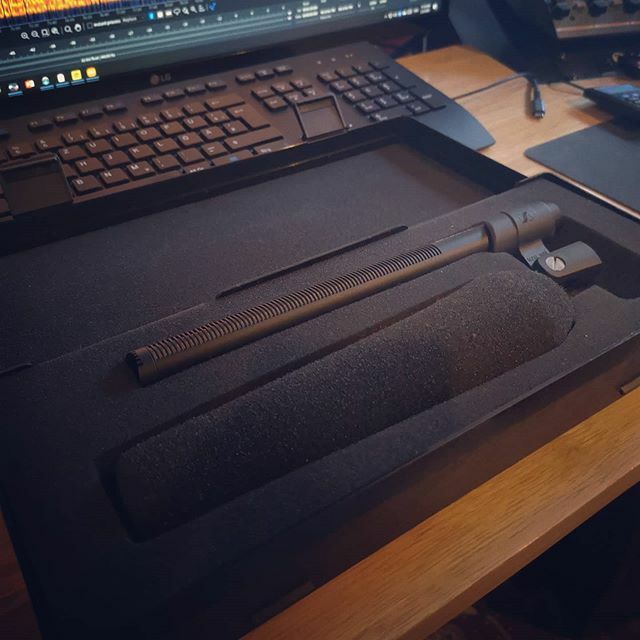 RedboxStudiosde's tweet photo. New addition to the studio for perfect ADR, dialogue and sfx recordings: the legendary #mkh416

#shotgun #microphone #sennheiser #sounddesign #recording #voiceover #vo #editing #work #studio #homestudio #audio #sennheisermkh416 #mixing #mastering #postpr… https://t.co/4tDsvbizFG https://t.co/jmMdl1VkIF