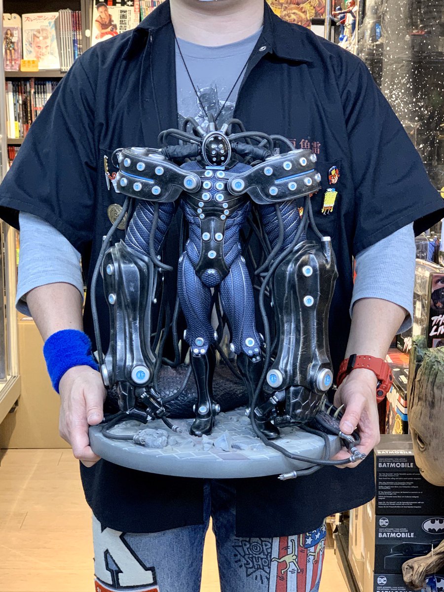 豆魚雷 高円寺店情報2 どッからでもかかッて こんかい これぞgeccoクオリティ Gantz O ハードスーツ 岡八郎 1 6スケール スタチュー 入荷です とにかくですね すごいんですよ この圧倒的なオーラ 半端ないです 高円寺店のみで