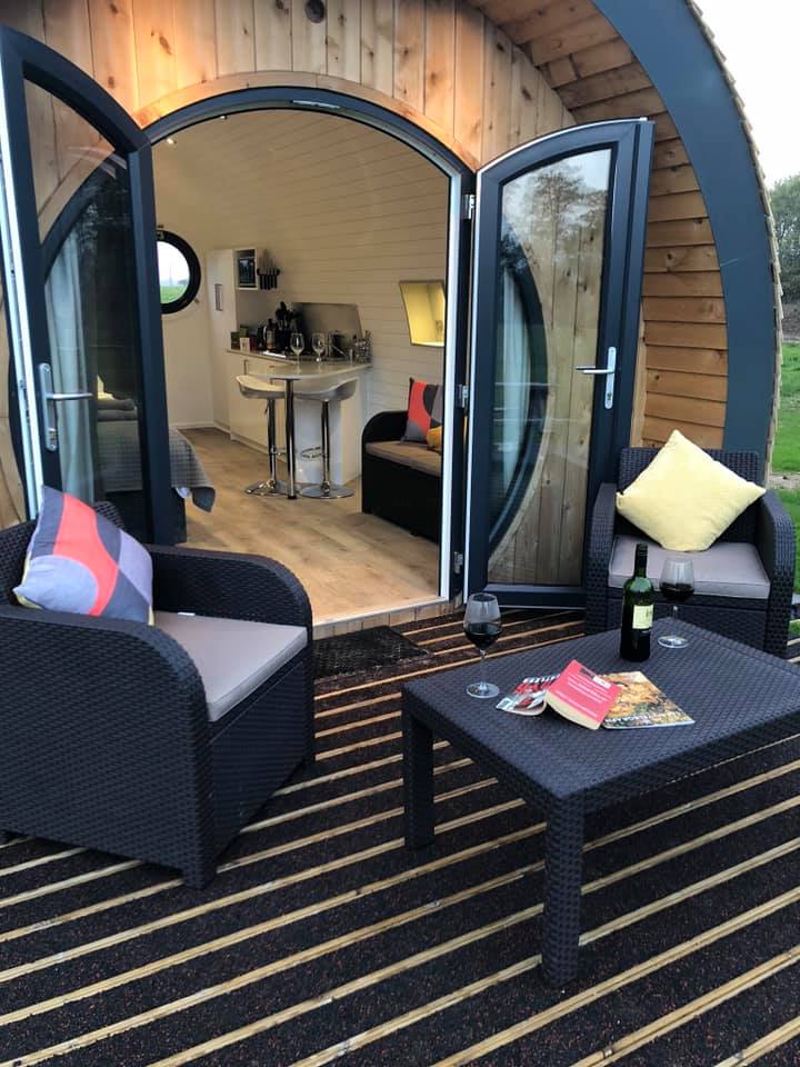 We have 1 pod remaining for the Valentines weekend! 

To book this pod and make use of our Valentines offer (Free bottle of Prosecco), please visit tonnagebridge.co.uk or call us on 01692 668285