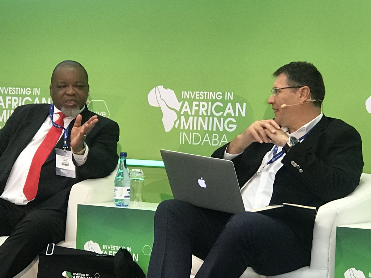 OrionMinerals's tweet image. Orion Minerals MD &amp;amp; CEO Errol Smart, wearing his Minerals Council SA Junior Mining Forum hat, quizzes SA Minerals Resources &amp;amp; Energy Minister Gwede Montashe on tax incentives for junior mining companies. #OrionMinerals #SAMining #PrieskaProject #Copper