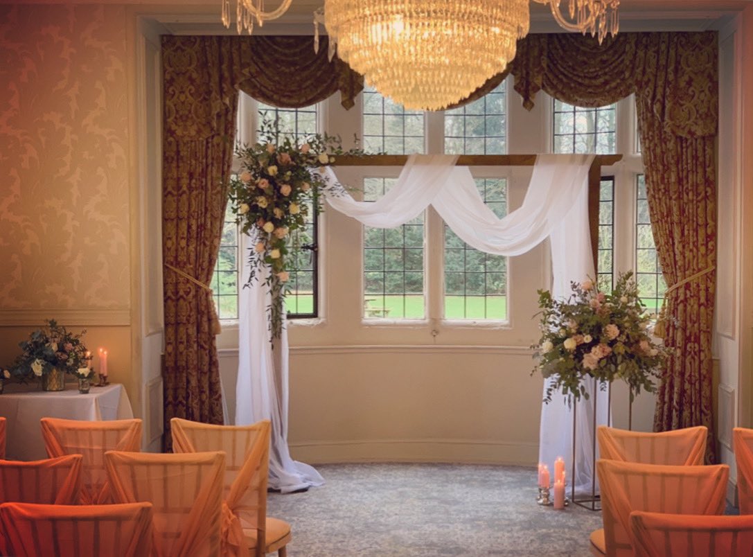 Little Wedding Treasures offer a range of beautiful arches, here is our classic wooden arch used as the main feature within the ceremony room. Drop us a direct message to add to your special day! #weddingdecor #weddingarch #ceremonystyling