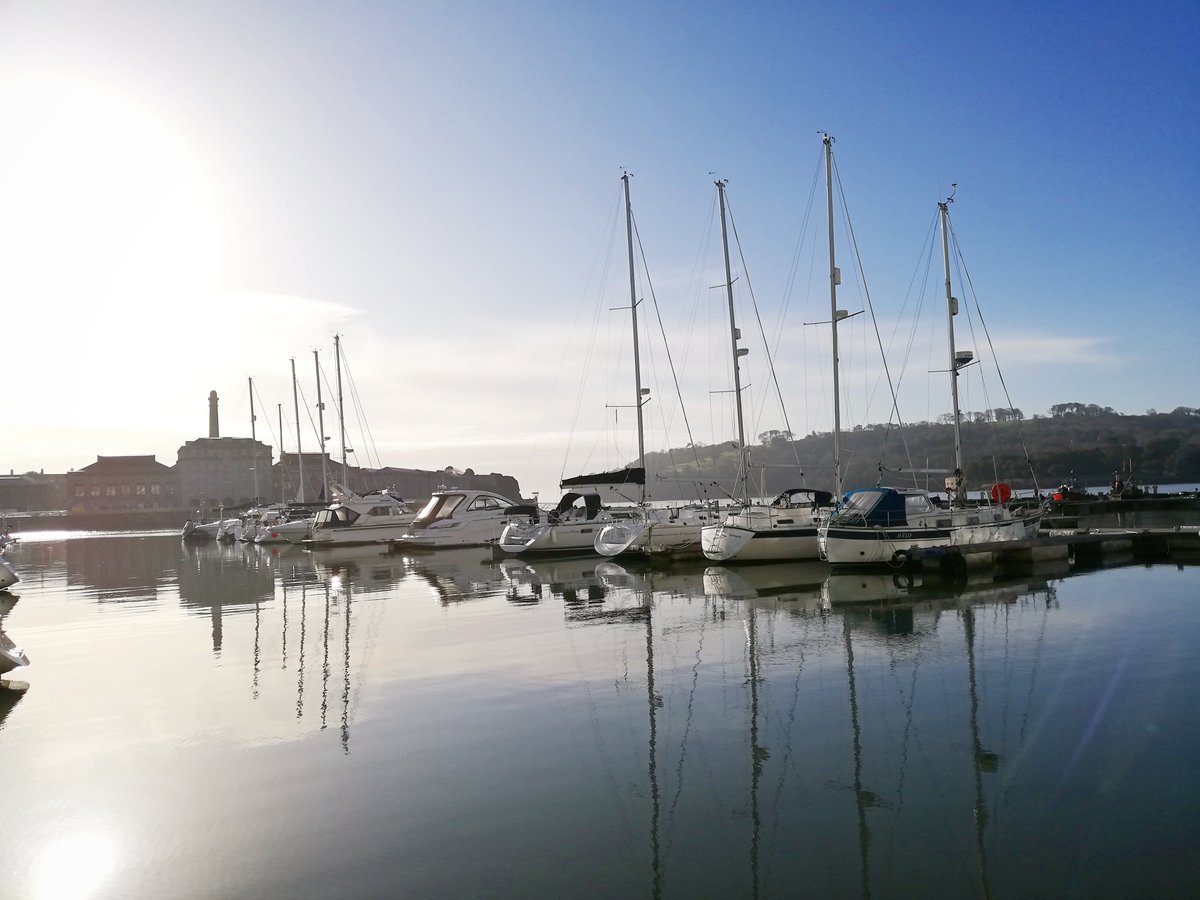 Horizons_Plym's tweet photo. What a beautiful day down here at @MarinaPlymouth. Days like today are making us so excited for the season to begin! https://t.co/aegLupL6Y8