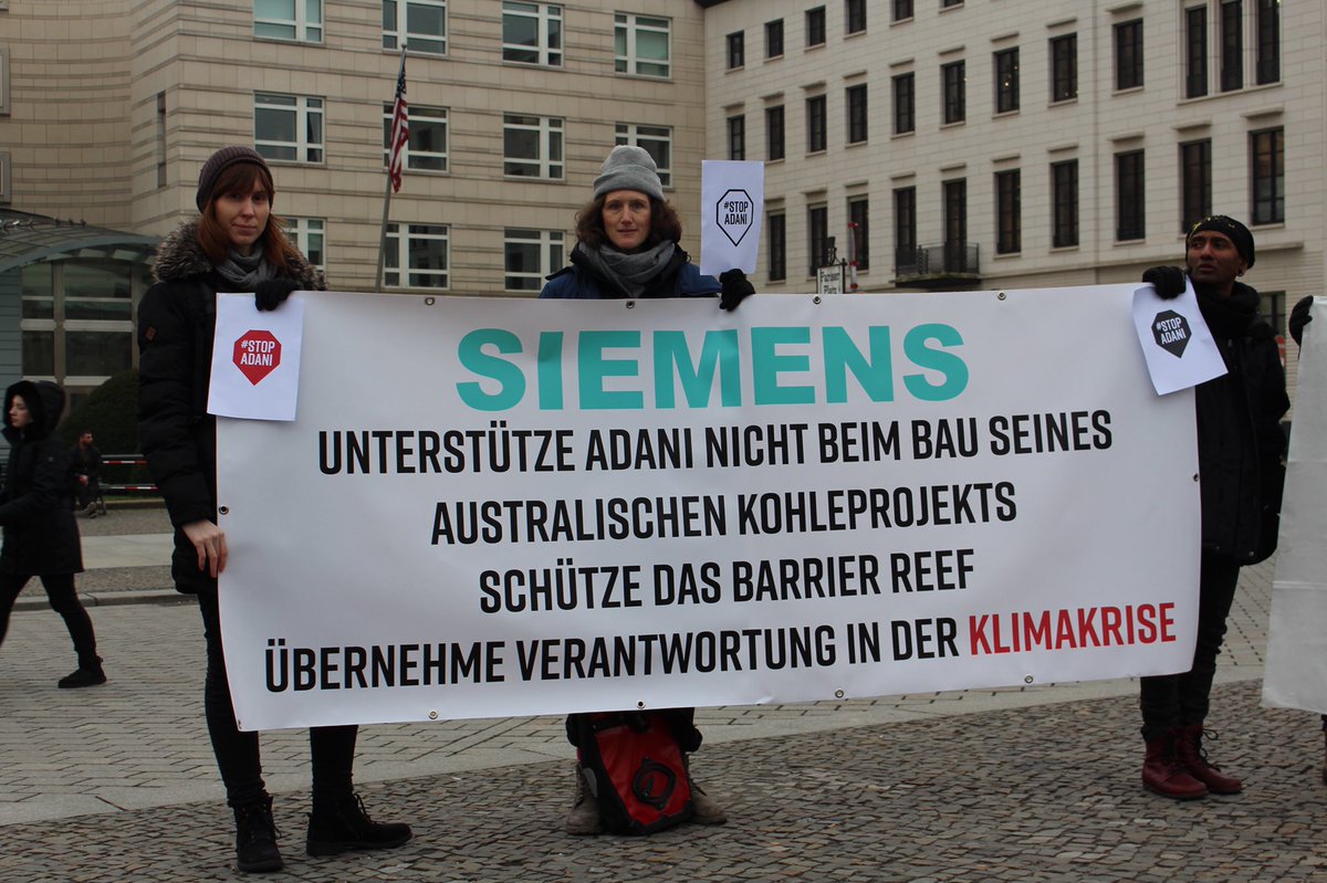 At the @Siemens AGM, @JoeKaeser claimed the vast majority of indigenous people in Australia support #Adani. It’s not true. It’s a deliberate attempt to silence First Nations voices & ignore their resistance against neocolonial fossil fuel projects. #StopAdani #SiemensFuelsFires