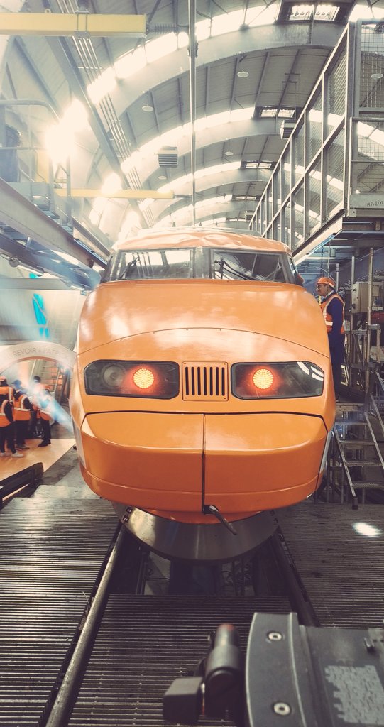 juldelacom's tweet photo. #AurevoirPatrick
#Tgv01 #TGV #TS2E #DansLeTGV https://t.co/vrOm0hOTgr