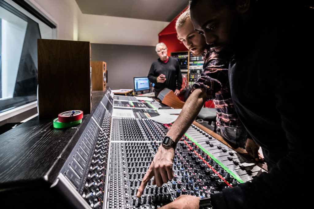 Visconti Studio (@studiovisconti) on Twitter photo It's almost time for our amazing Winter School - we have limited places left but you can still join us! #record, #observe, #discuss and #learn! visconti-studio.co.uk/2020/01/15/win⦠#recordingstudio #visconti #peterwalsh It's almost time for our amazing Winter School - we have limited places left but you can still join us! #record, #observe, #discuss and #learn! visconti-studio.co.uk/2020/01/15/win⦠#recordingstudio #visconti #peterwalsh