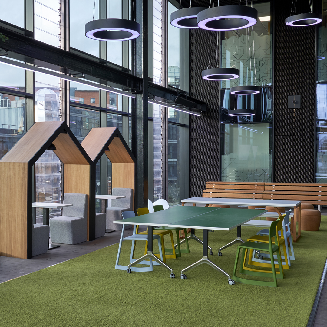 workagileuk's tweet image. Working in partnership with interior designers – IDAco and dealer @tsunami_axis, Workagile came on board to help create an urban workspace for WSP Manchester
*
Read more about this project here bit.ly/2UsCKPc
*
*
*
*
*
#IDAco #TsunamiAxis #Workagile #WSPManchester