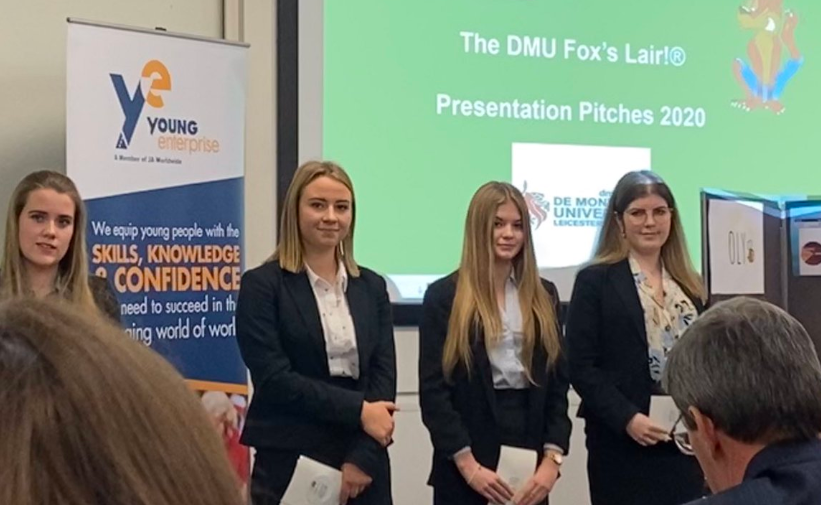 LboroAmherst's tweet photo. Last week team ‘OLY’ from Amherst presented their beeswax wraps at the DMU Fox’s Lair competition. They did an outstanding pitch. Well done everyone! #LboroAmherst #FoxsLair https://t.co/UVzM88QvnU