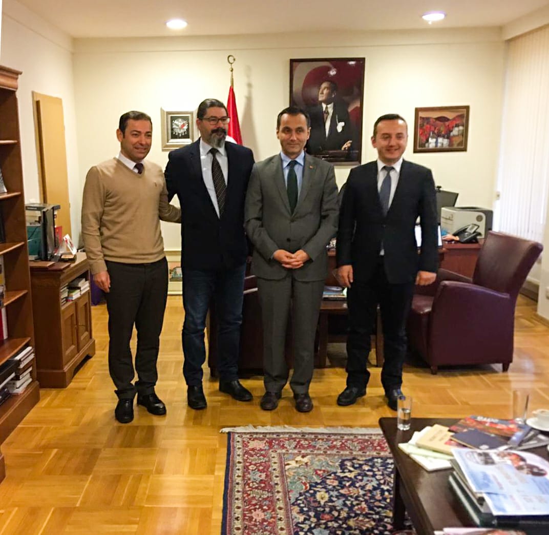 fikiratolyesibg's tweet photo. T.C. Filibe Başkonsolosu Sayın Hüseyin Ergani ile Fikir Atölyesi Bulgaristan projesinin tanıtım görüşmesi gerçekleştirildi. #fikiratölyesibg #youth #ideaworkshop #Bulgaria #Turkey #Bursa https://t.co/x5Vjumjudj