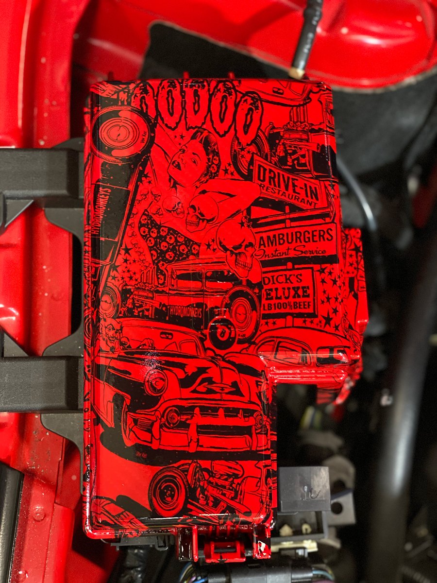 HydroUnique's tweet photo. The team at Unique Hydro Dipping have loved working on this #mustang, more photos to come of this project before you see the fabulously sleek end result.
#hydrodipping #carmods #enginebaycovers #customdesign #telford #newbusiness #hotrodz https://t.co/mtb4zjtnza