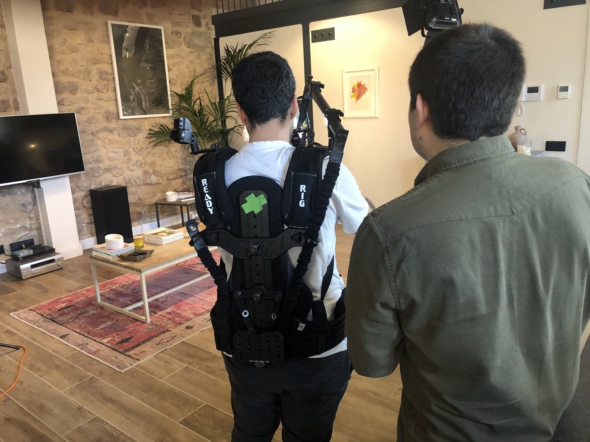 txamu's tweet photo. Shooting Time con ⁦@erredehierro⁩ ⁦⁦@migueldeandres⁩!! https://t.co/qhTGBMtqBI