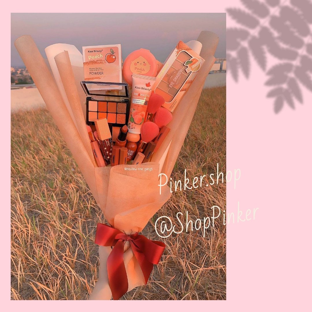 ShopPinker's tweet photo. ของขวัญวันวาเลนไทน์💓
ช่อเซทเครื่องสำอางสีส้มอิฐผูกโบว์
🌹ลิปแมท6แท่ง
🌹พาเรทตาสีพีช
🌹พาเรทodbo2ชั้น พร้อมบรัช2สี
🌹ลิปพีชจุ่มแมท
🌹ลิปแคปซูน
🌹BB พีช
🌹แป้งพีชเบาบาง
🌹แปรงเอลซ่าครบเซท
📦ส่งแบบใส่กล่อง
J&amp;T 60฿
#ของขวัญวาเลนไทน์ 
#เครื่องสําอาง
#ValentinesDay 
#ประชุมสภา https://t.co/GsDN5niKGv