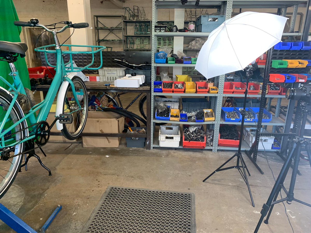 ElephantBikeUK's tweet photo. Photo shoot
#Elephantbike #morecolours https://t.co/7lmpM2e6Q1