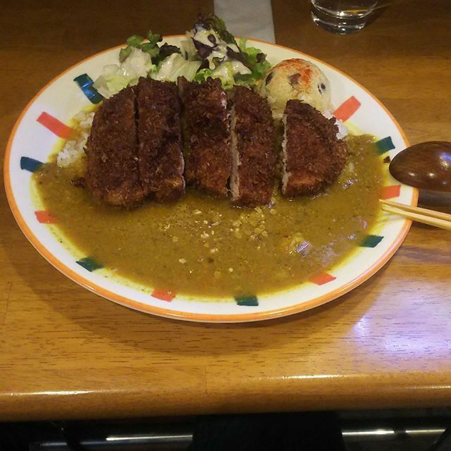 黄金の道のカツカレー