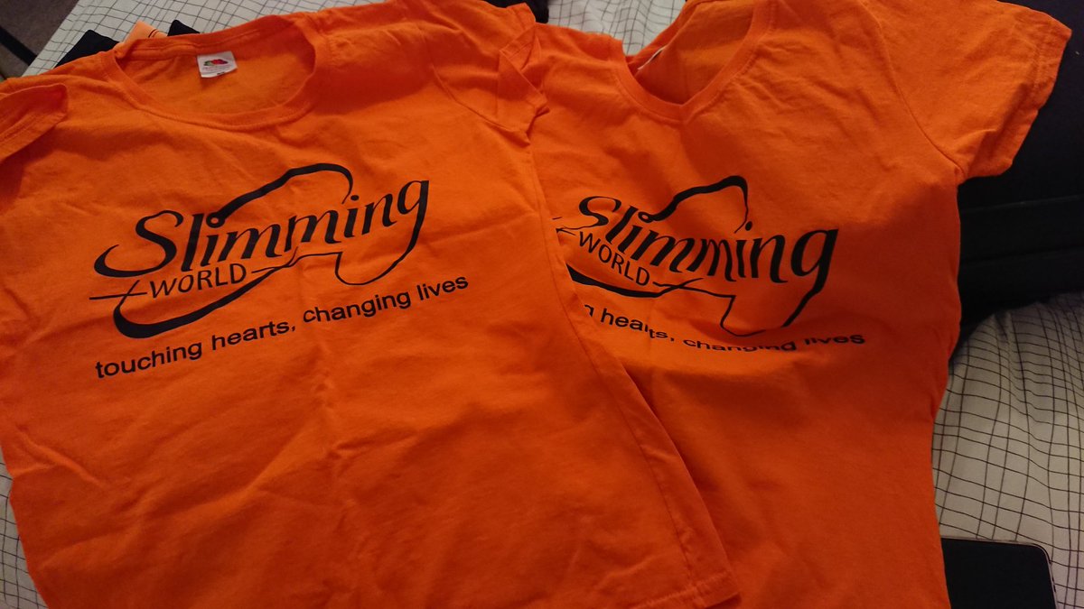Amanda101SW's tweet photo. All ready to turn @SlimmingWorld orange for @MDUK_News tomorrow a day early as our group meets at 9.15 every Thursday Temple Centre #nuthall.  So proud to be their #swconsultant. @IlkestonTiser https://t.co/hv5YOgdS4K