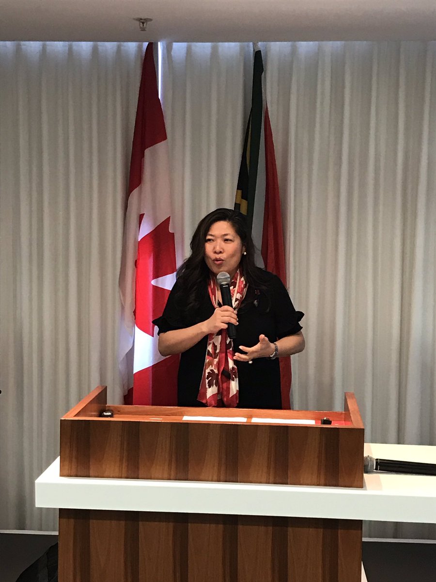 ChrisBezou's tweet photo. A great honour to host Minister @mary_ng on our 🇨🇦 Pavilion @MiningIndaba, as well as having her opening our #CSR event discussing #ClimateChange @CanHCZA @CanadaTrade @TCS_SDC #CanadaIndaba #MiningIndaba2020 @NLawGlobal https://t.co/4fDDFzWncM