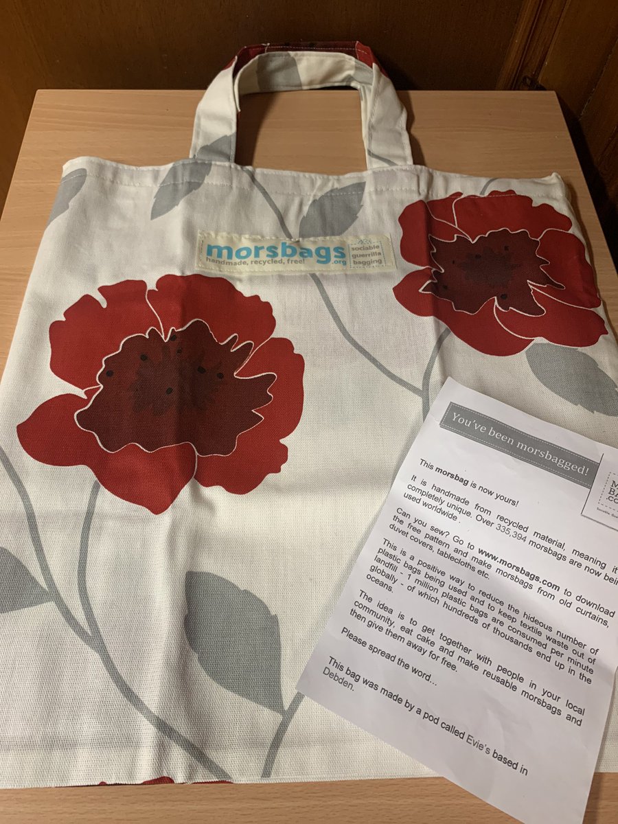 Today we received a wonderful recycled handmade bag, best of all it was free from our guest 🤩😃#Cromer #SeaSide #recycling #safeplaner #noplastic #RedLion